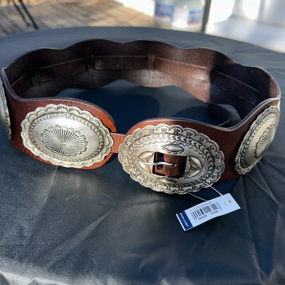 Vintage NWT Ralph Lauren Brown Leather Concho Belt with  display picture 1